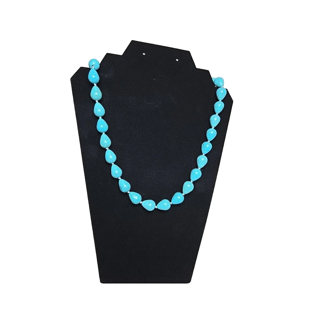 Turquoise Colored Dyed Necklace Silver Tone Tear Drop Beads Boho 18
